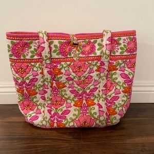 Vera Bradley Tote